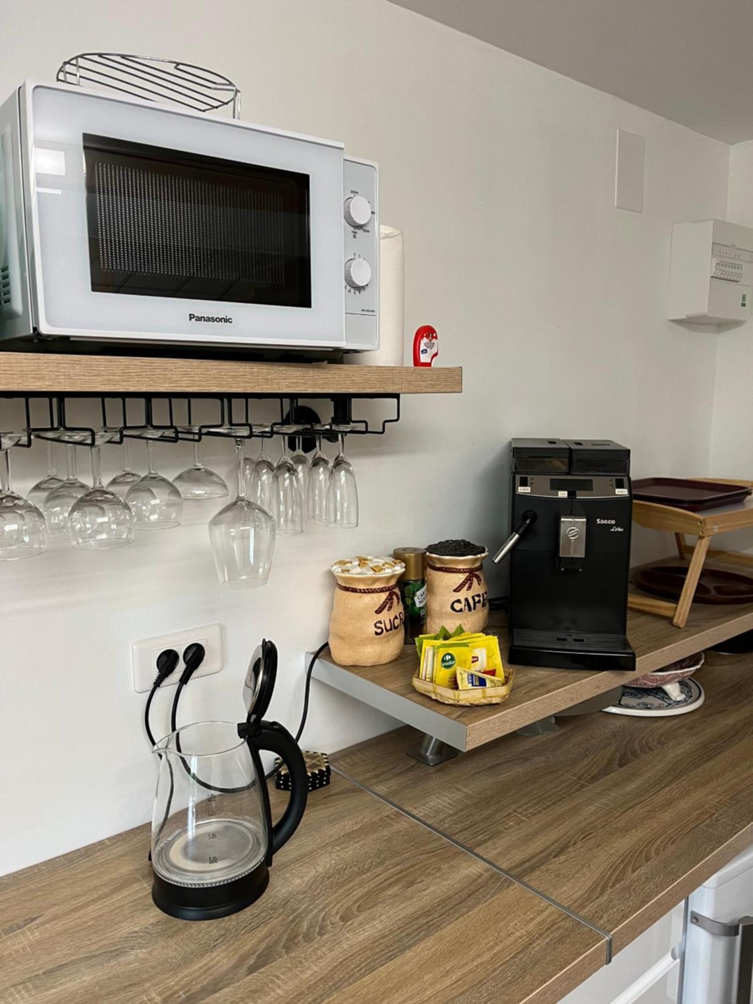 Gite De Fontjalabert En Campagne Tout Confort Lisle-sur-Tarn Exterior foto